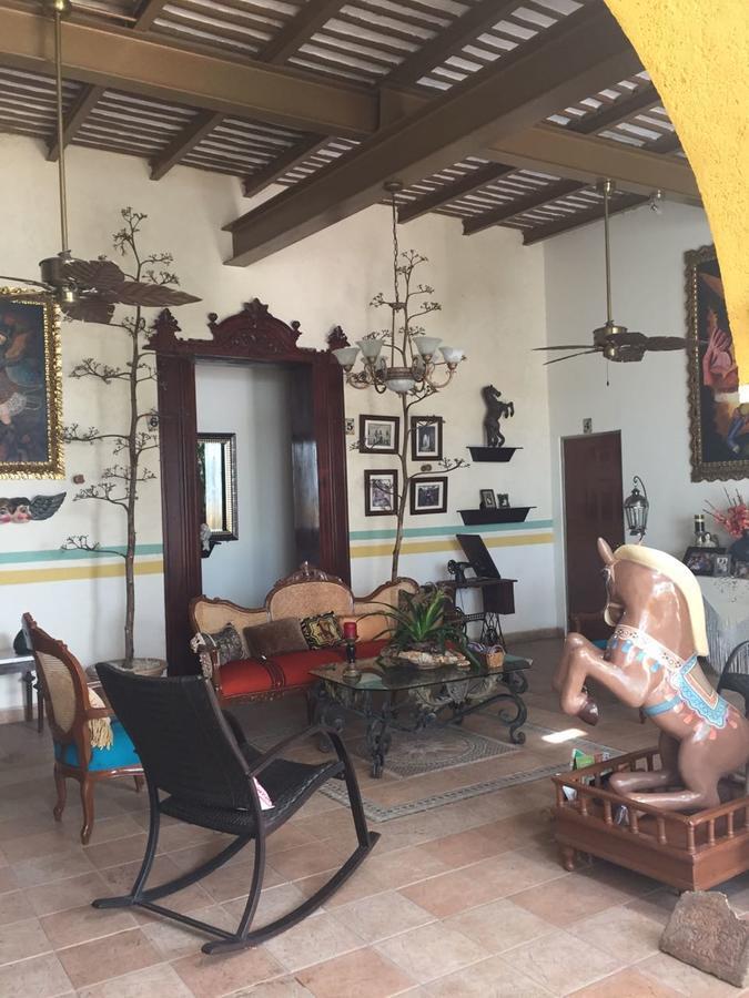 Hotel San Miguel Arcangel إسامال المظهر الخارجي الصورة
