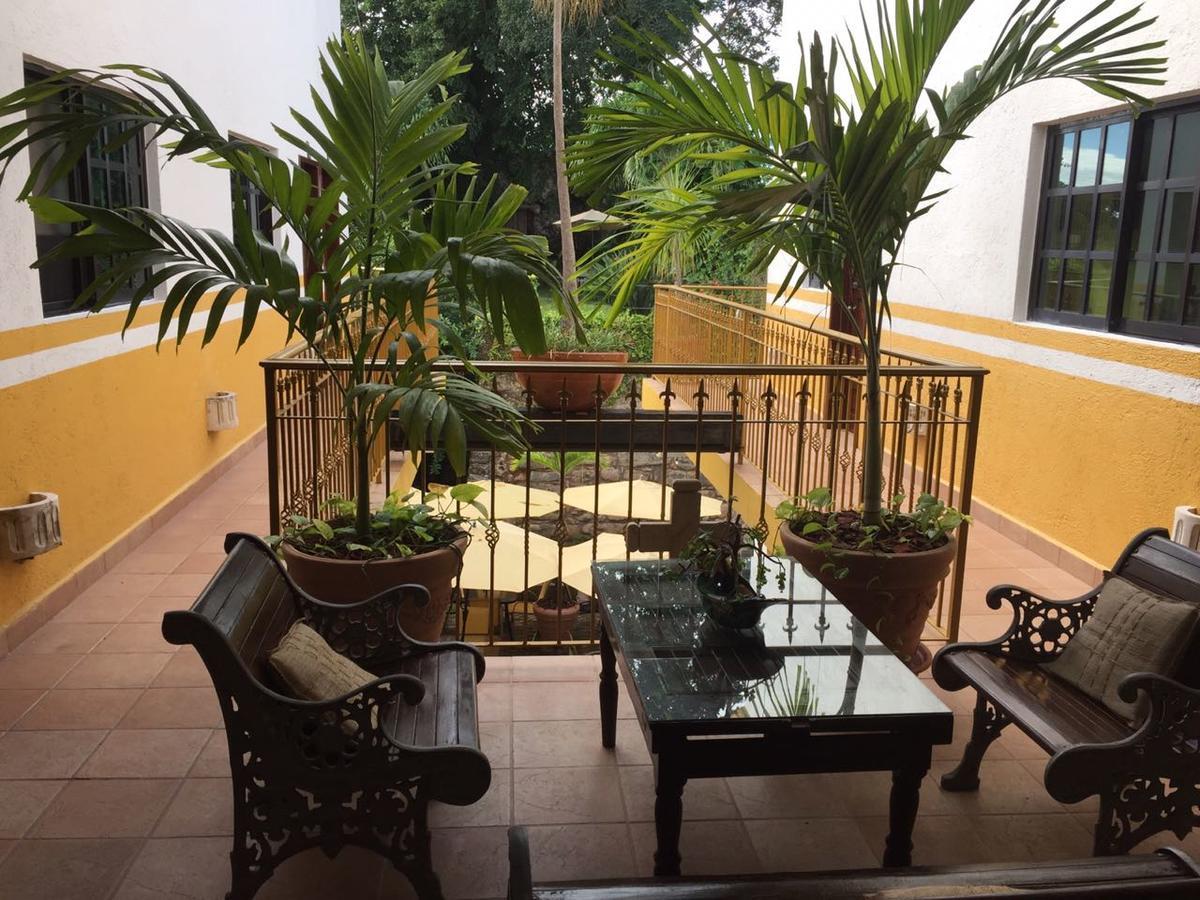 Hotel San Miguel Arcangel إسامال المظهر الخارجي الصورة