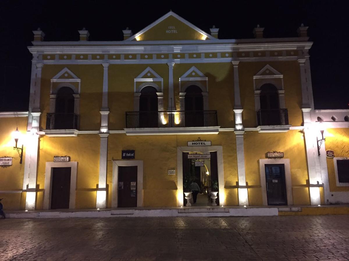 Hotel San Miguel Arcangel إسامال المظهر الخارجي الصورة