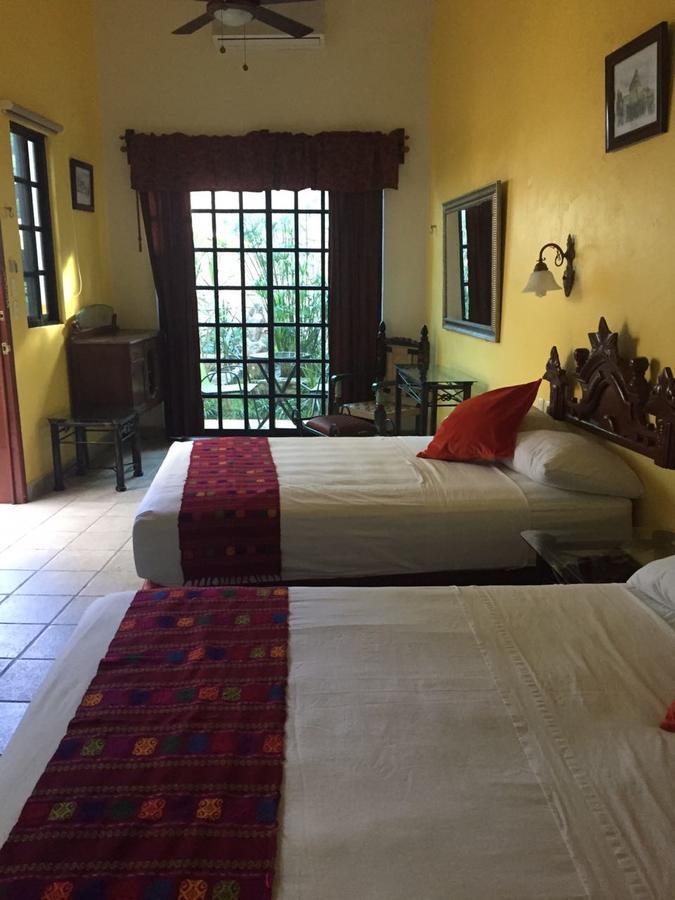 Hotel San Miguel Arcangel إسامال المظهر الخارجي الصورة